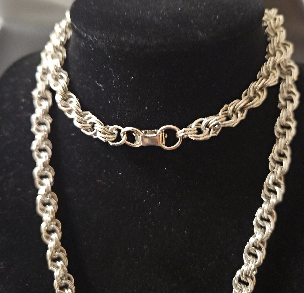 Silver Tone Rope Chain Necklace - Picture 4 of 9